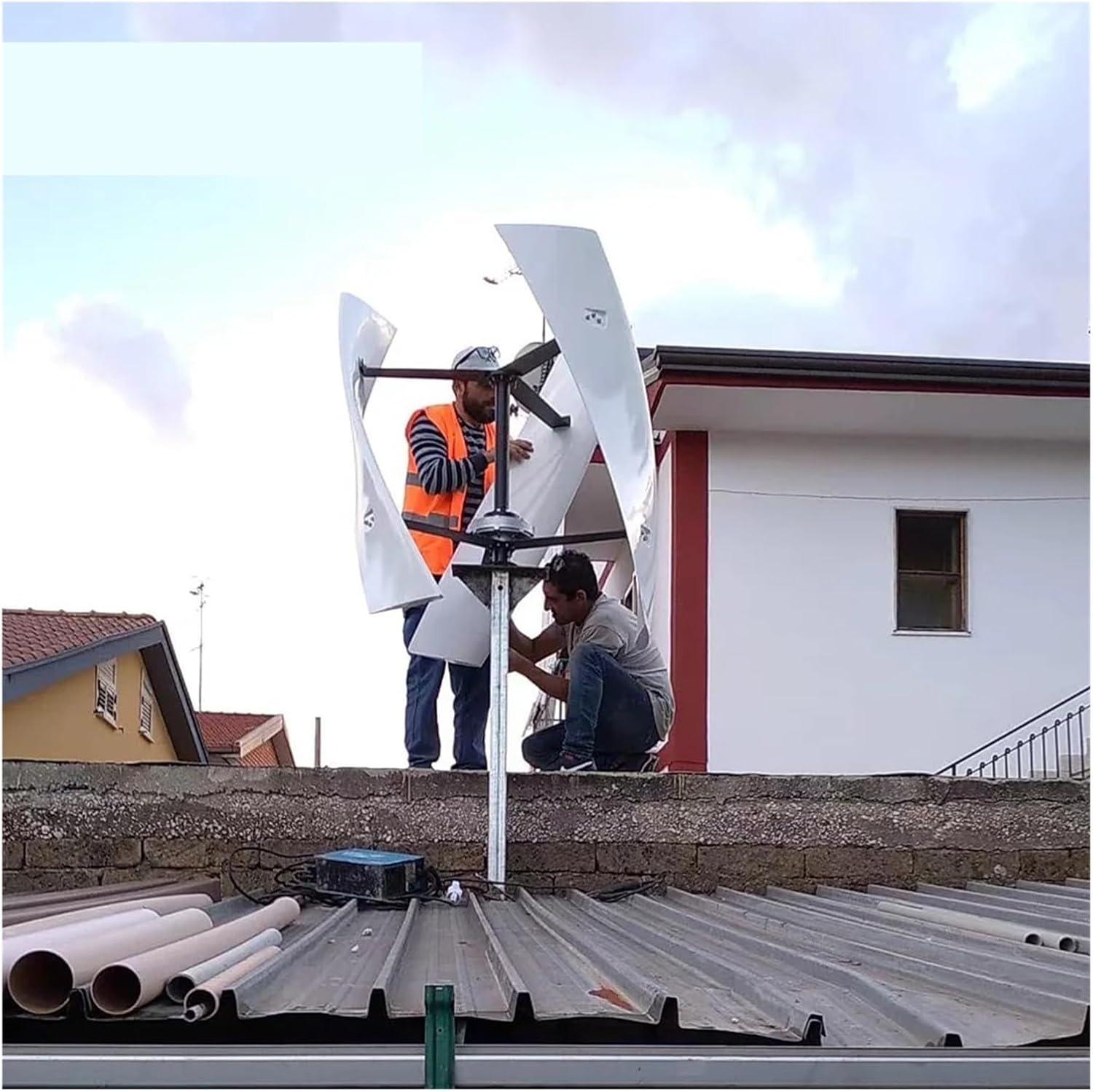 5KW Vertical Axis Wind Turbine Generator 24V 48V Low Noise Low Start Wind Speed Home Appliance for Off Grid System Output Low Starting Speed for Home(with Hybrid Charger,12V)