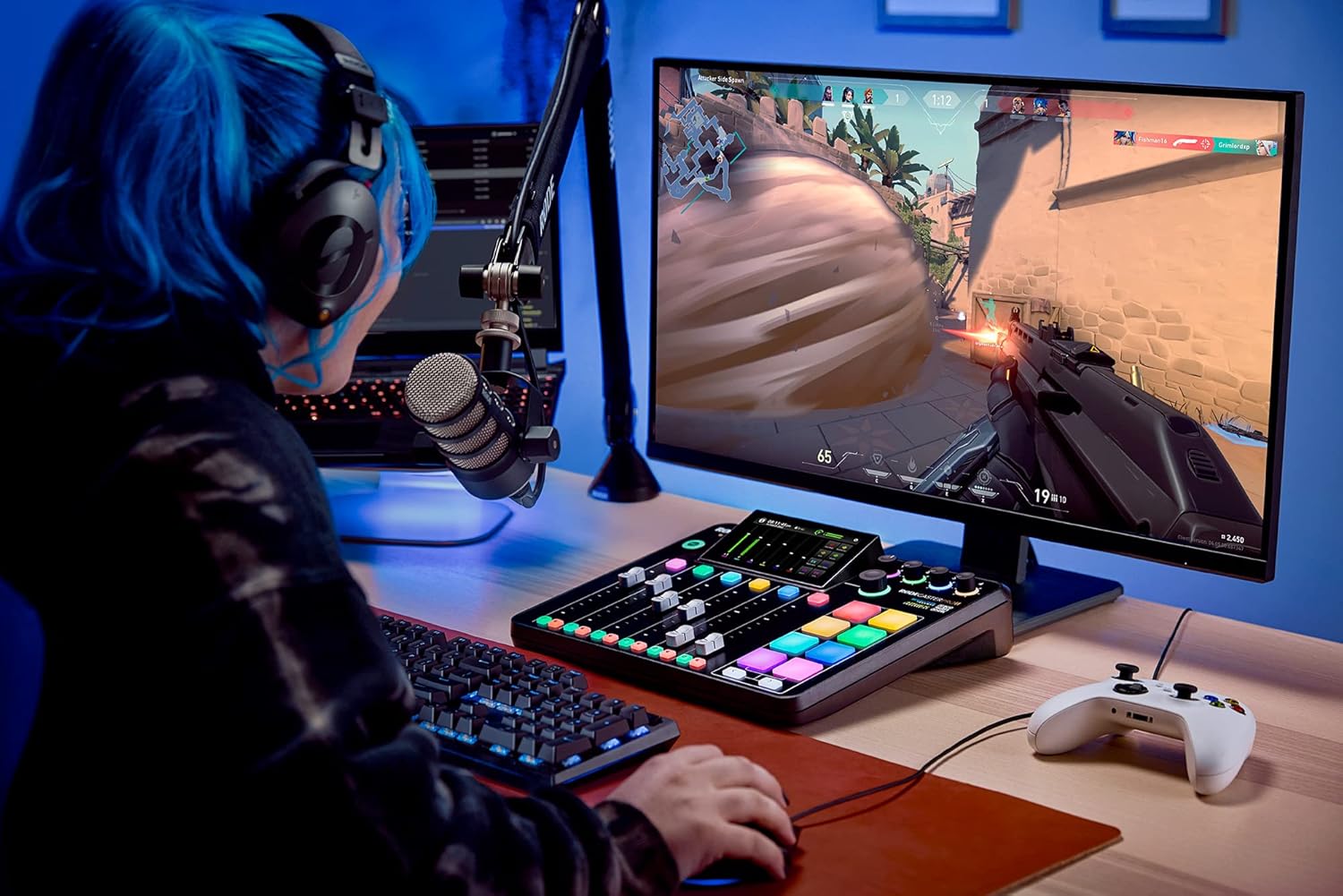 Rode RODECaster Pro II Integrated Audio Production Console with Rode PodMic, NTH-100 Studio Headphones, DS1 Microphone Stand, 32GB microSD Card, XLR Cable and StreamEye Cloth