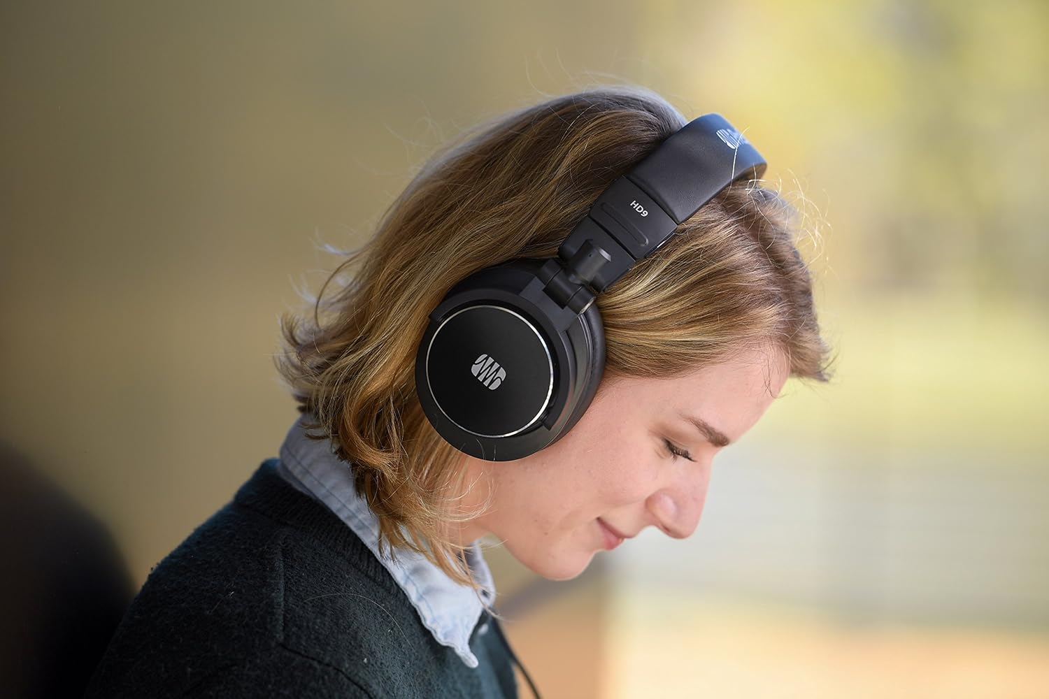 PreSonus HP4 Pro Monitor HD9/HP4 Pack Professional Monitoring Bundle