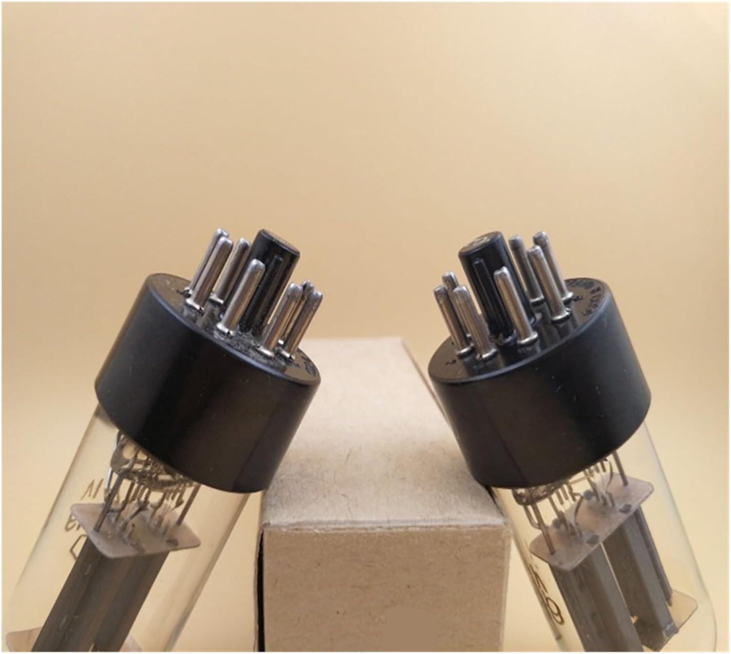 6H8C Vacuum Tube Replaces 6N8P 5692 6SN7 ECC33 CV181 Tube for Audio Amplifier(2 pcs)