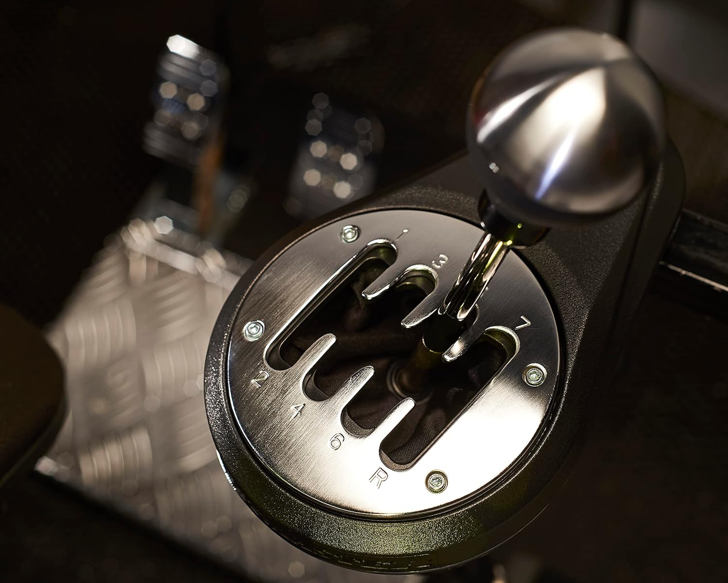 Thrustmaster TH8A Shifter for PS5, PS4, Xbox Series X|S, PC – Sim Racing Accessory with H-Pattern & Sequential Modes, Compatible with Racing Wheels and Driving Simulator Sets