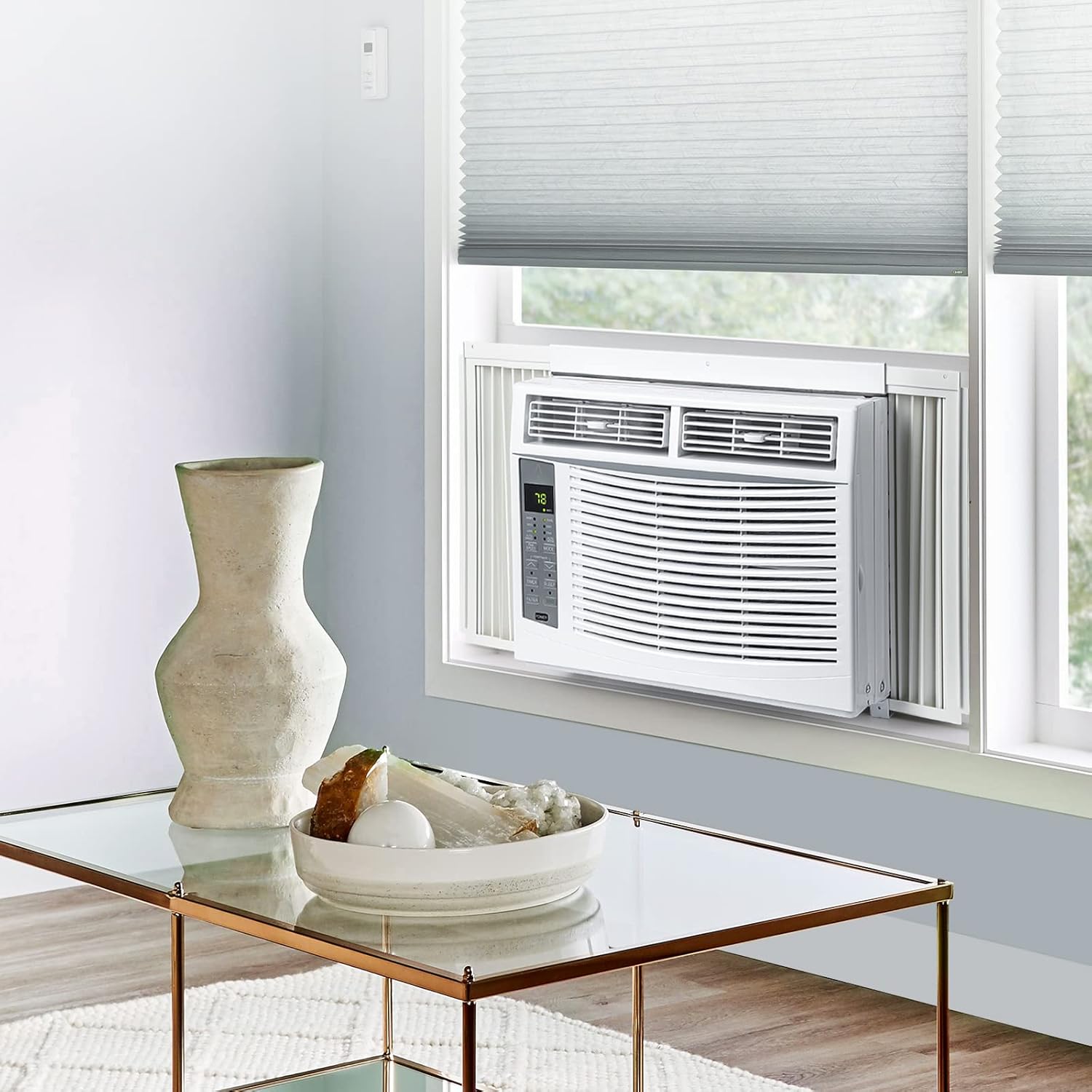6000btu Window Air Conditioner Units, 115V Air Conditioner Window Unit With Remote Controlled and App Controlled, Fast Cooling 250 Sq.Ft. 50db Low Noise,Small Ac Unit for Room Quick Installation