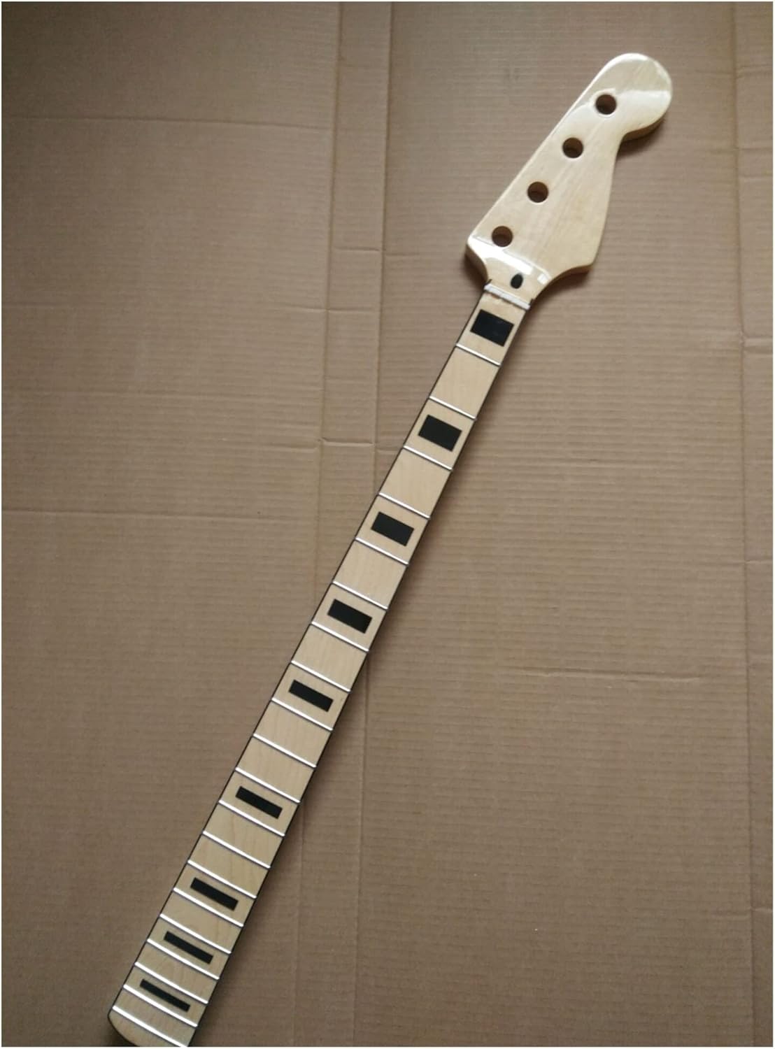 Unfinished J Bass Guitar Neck Replacement 20 Fret Electric Guitar Neck