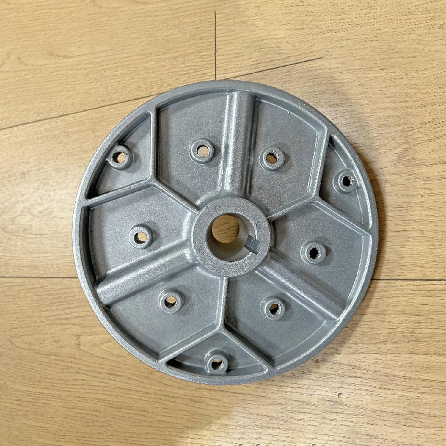 3 Blades Wind Turbine Hub DIY Windmill Accessories Horizontal Axis Wind Turbine Flat Hub Aluminum Alloy Wind Turbine Flange