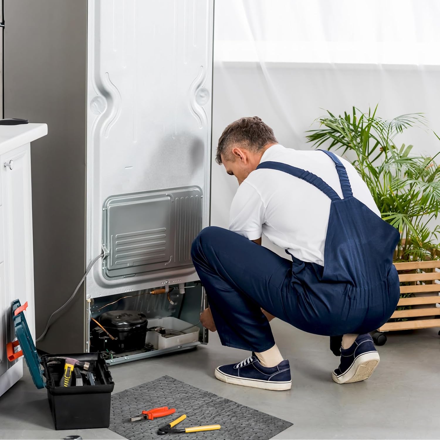 Hoolerry Oil Absorbent Pads Weight Dimpled Pad Garage Accessories Water Absorbent Mat Oil Spill Mat for Absorbing Protecting Home Garage Basement(9.8 x 13 Inch,Gray,1000 Pcs)