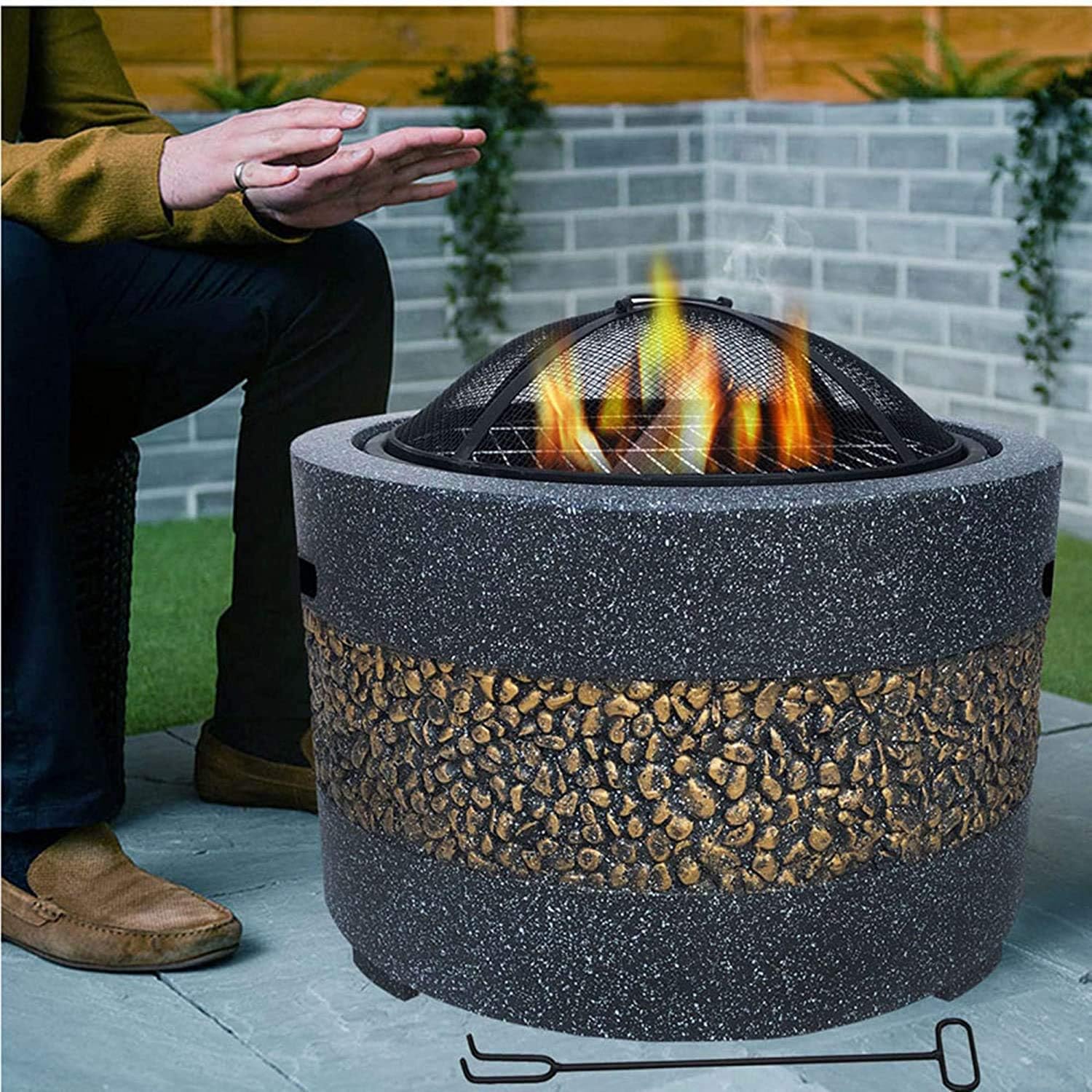 Courtyard Heating Stove, Charcoal Grill, Barbecue Grill, Round Fire Pit Grill, Wood-Burning Grill, Outdoor Grill Brazier, with Mesh Screen