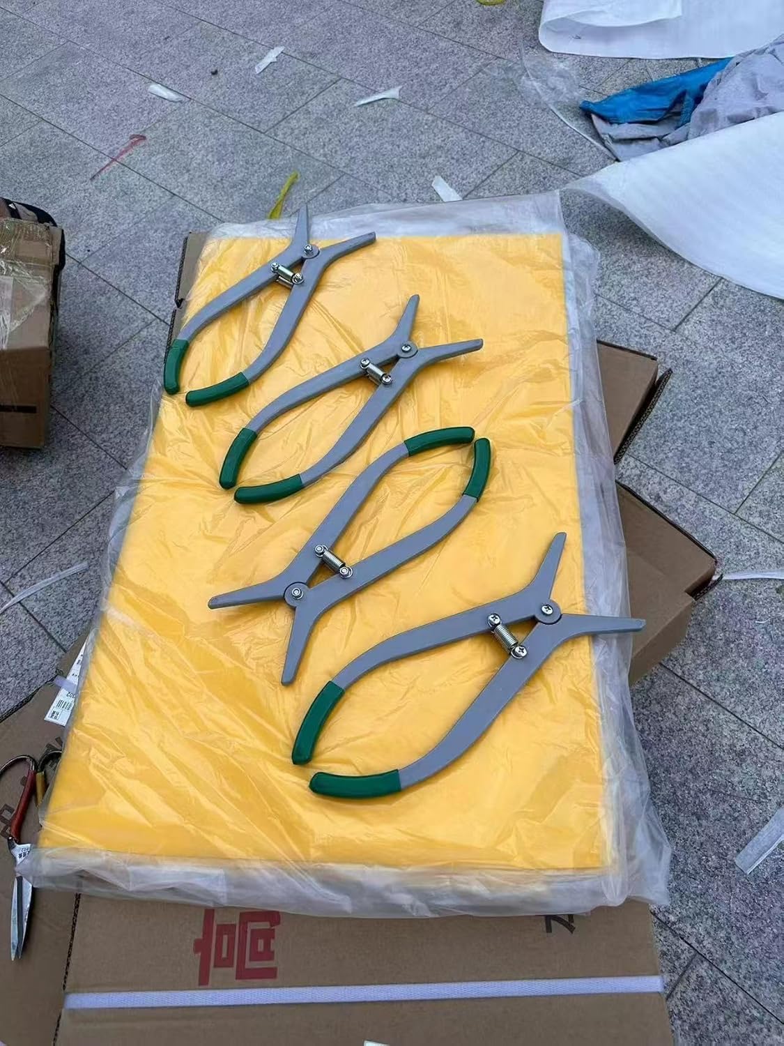 Insulating Blanket for Electrical Work, High Voltage Insulating Blanket for Substation Field Generator Room, Outdoor EVA Resin Insulation Protection Cover, Clips(2 Clip l)