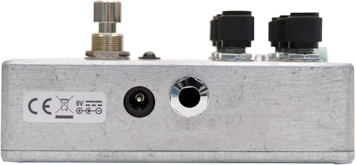 MXR M116 Fullbore Metal Distortion Pedal w/4 FREE Cables