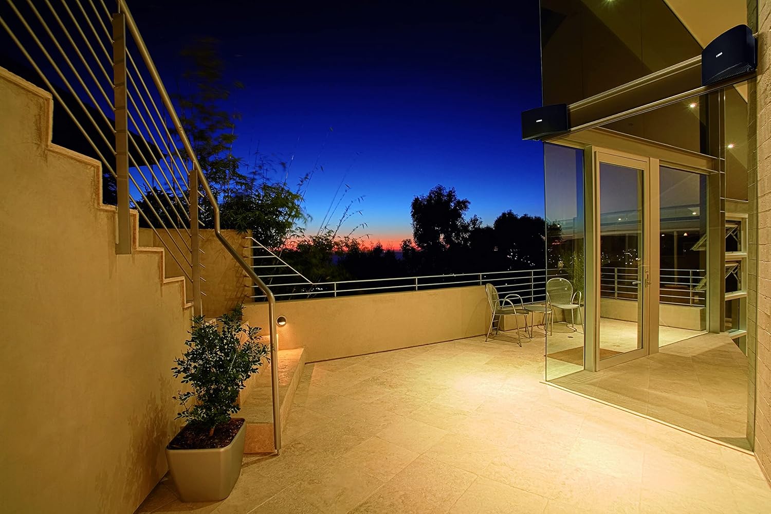 Yamaha NS-AWS592BL 150 Watt 6.5 Inch Cone Indoor/Outdoor All-Weather Speakers (1 Pair, Black)