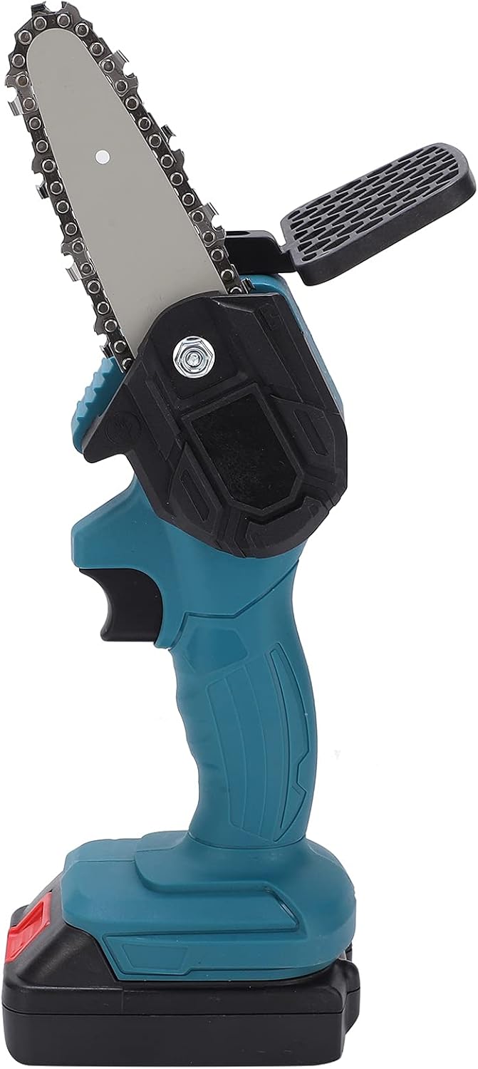 Mini Rechargeable Electric Chain Saw, Handheld Portable 1‑Handed Trimming Tool Chainsaw with Guide Chain, 550W Power, for Construction Use (US Plug)