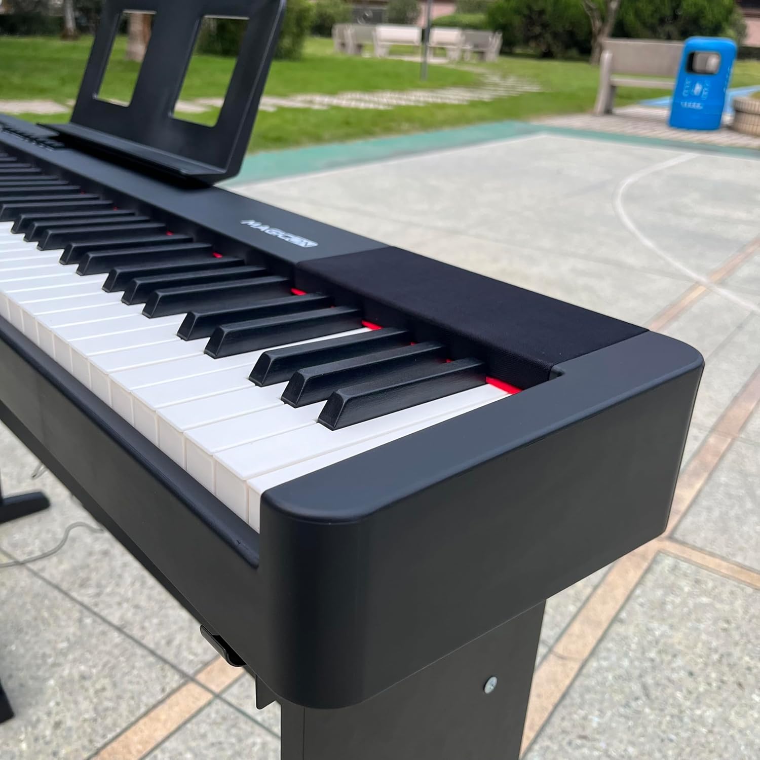 88 key Weighted Keyboard Piano,Digital Piano with 88 key Graded Hammer Action Keys,Full Size with Stand, French Dream Sound Chip,Triple Pedals,Stand,Adapter.25Wx2 Speakers, USB/MIDI(BLACK)