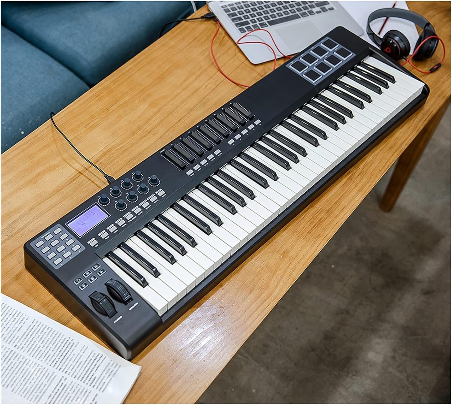 Keyboard Piano 61 Portable 61-Key USB MIDI Keyboard Controller 8 RGB Colorful Backlit Trigger Pads