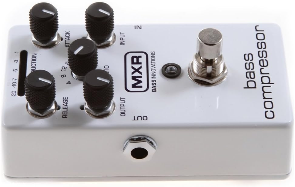 MXR M87 Bass Compressor Effects Pedal with True Bypass BUNDLED WITH 4 Pack of Hosa CFS-106 6-Inch Guitar Patch Cables