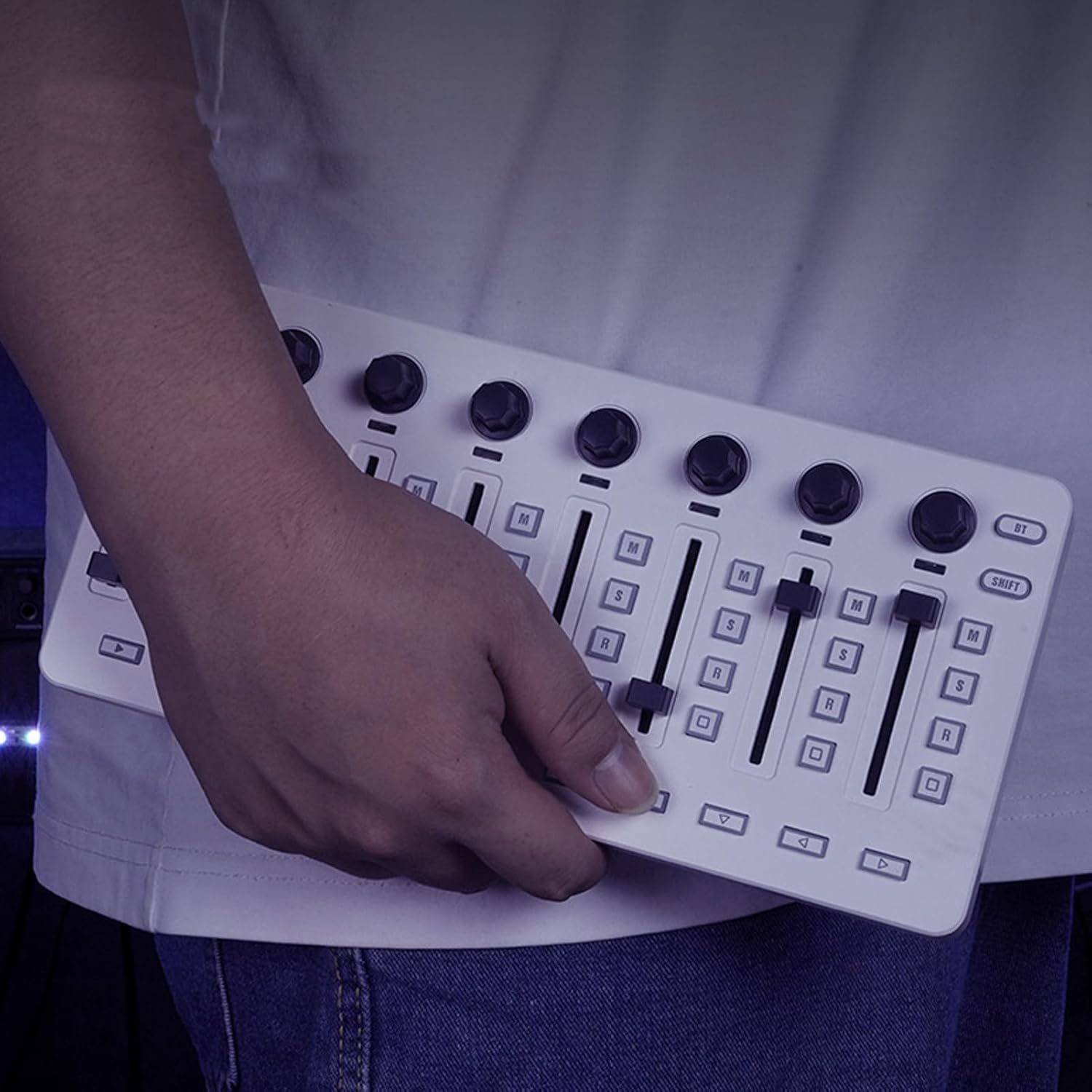 MIDI Controller Mixer Portable with 8 Push Buttons 43 Control Keys 8 Knobs for Digital Sound Workstations Easy Control