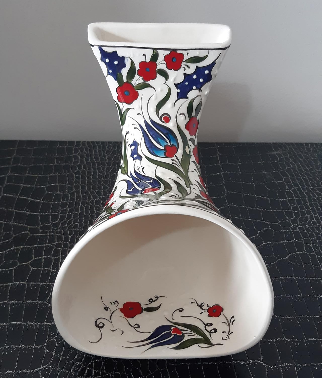 Handmade Ceramic Gramophone Speaker Amplifier Sound Bomb 