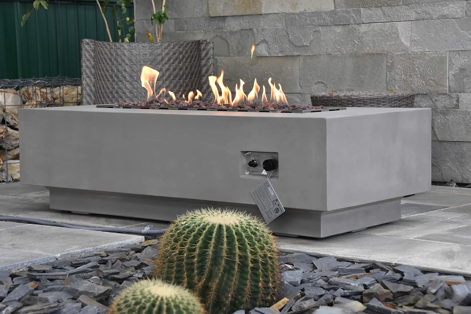 Elementi Granville Concrete Fire Table Natural Gas Outdoor Fire Pit Concret Patio Fireplaces Garden Furniture (Light Grey)
