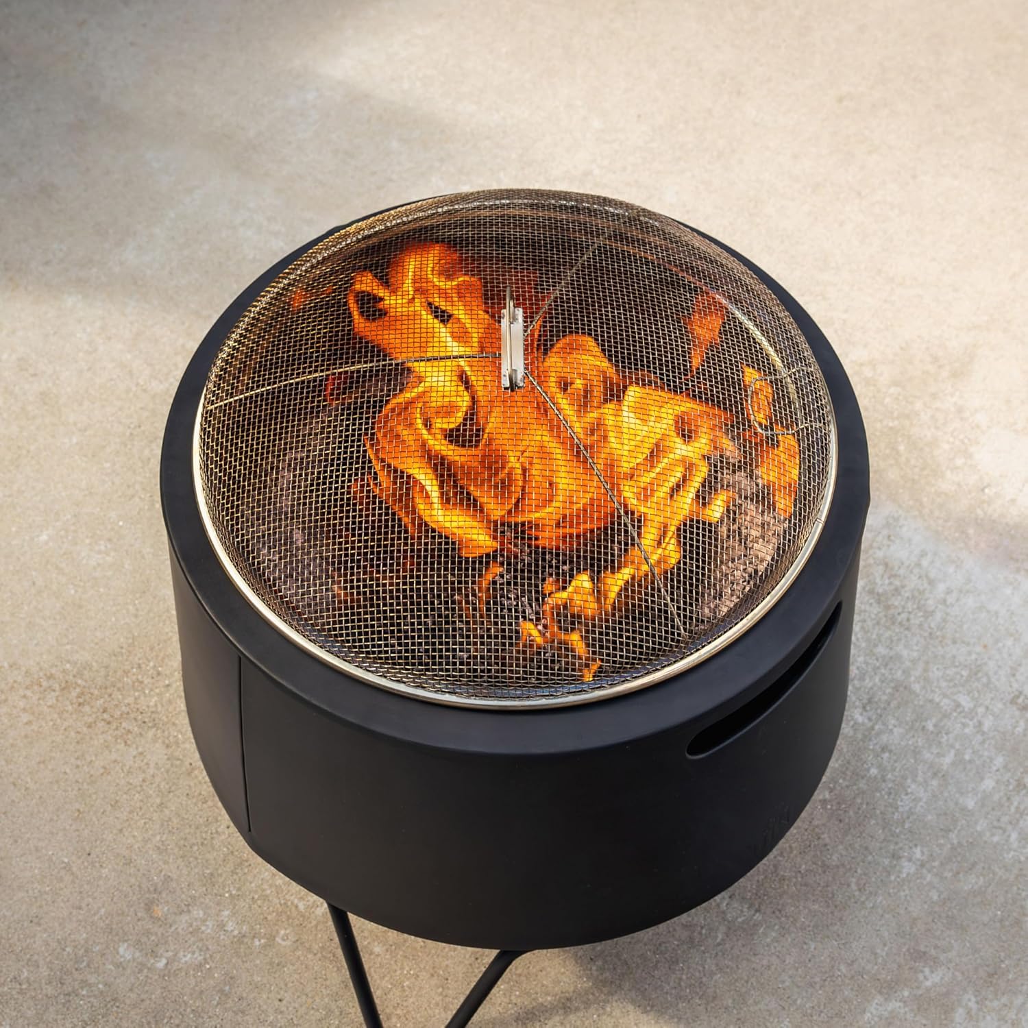 TIKI Social & Huddle Fire Pit Screen – 18