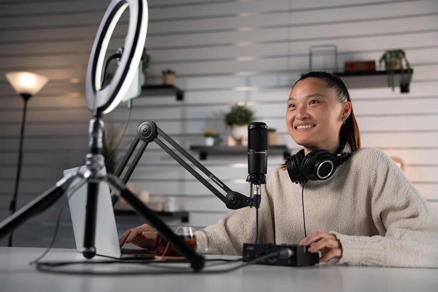 Audio-Technica AT-UMX3 USB Desktop Audio Mixer