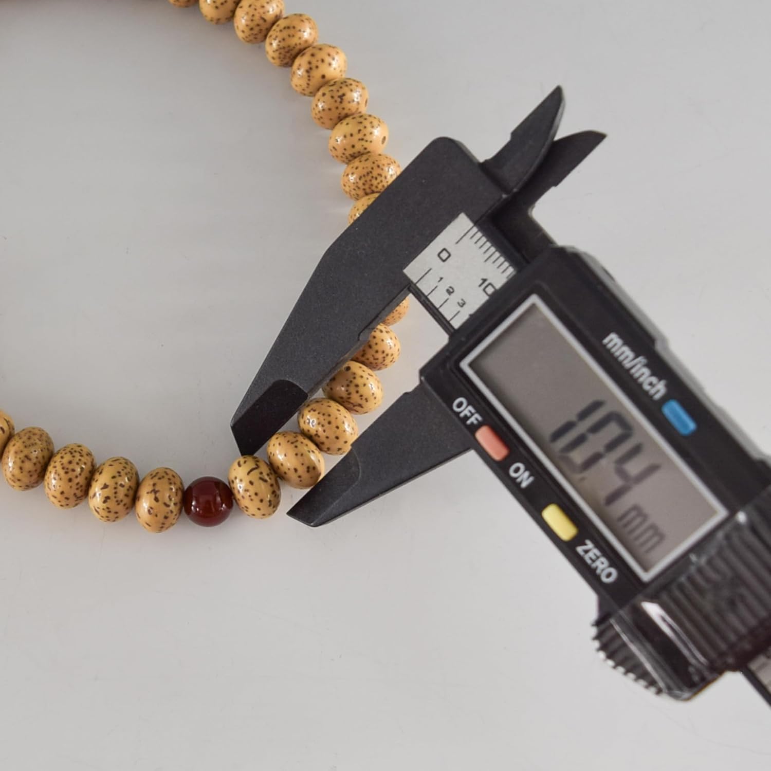 京都あさひ屋 Bodhi Tree Wood Lense Beads & Red Agate Japanese Juzu Buddhist Prayer Beads Handemade in Kyoto JUA18