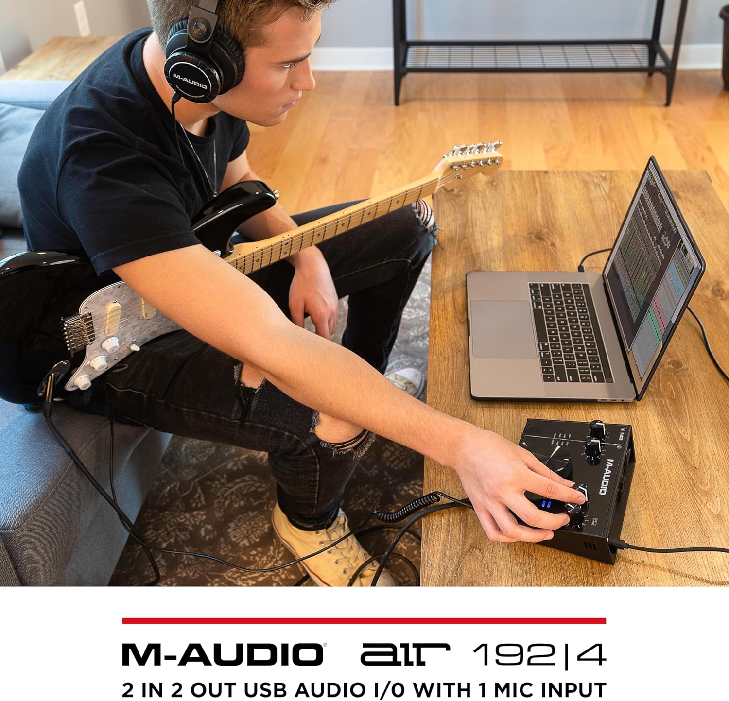 M-AUDIO AIR 192x4 USB-C Audio Interface for Recording, Podcasting, Streaming with Studio Quality Sound, 1 XLR in and Music Production Software
